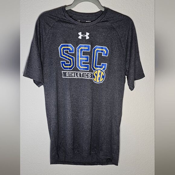 Under Armour Men's T-shirt Medium Athletic Wear Short Sleeve Shirt - Picture 1 of 5